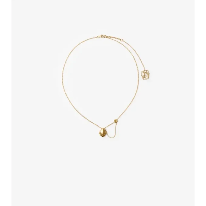 Collar con colgante de escudo de ónix