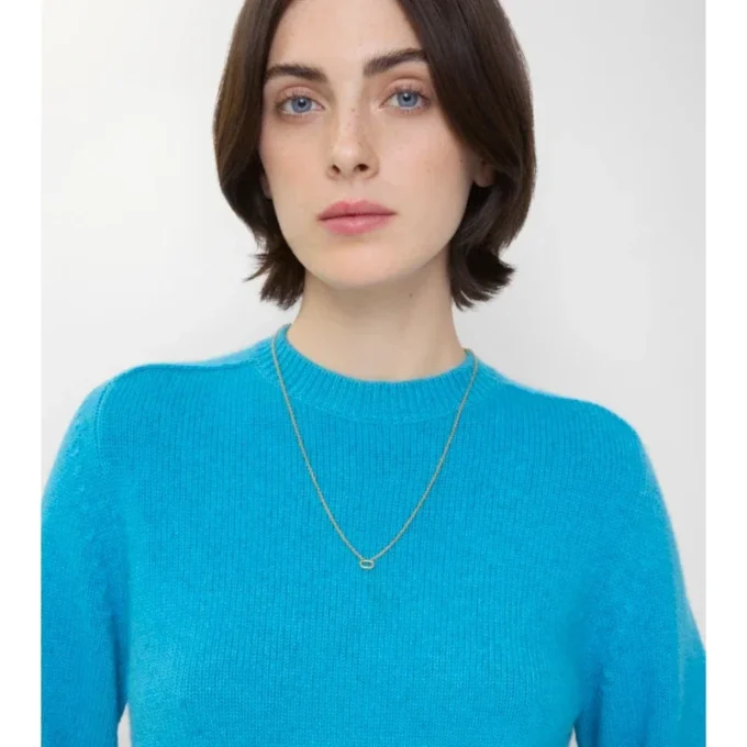 Collar de cadena fina con charm