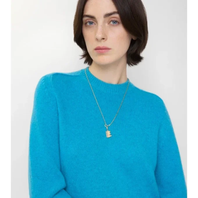 Collar de cadena fina con charm