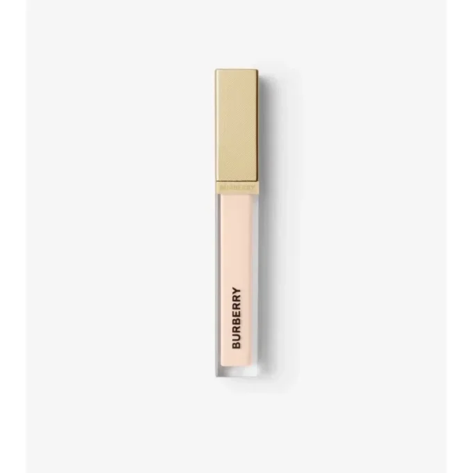 Corrector perfeccionador Beyond Wear – 10 Fair Cool