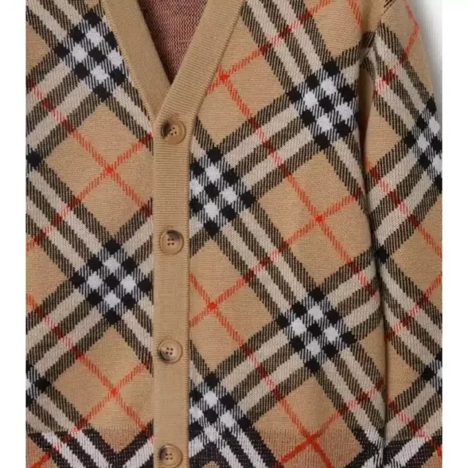 Cárdigan de lana con estampado de cuadros