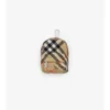 Dije para mochila con estampado de cuadros