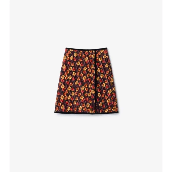 Falda de nailon acolchado con estampado de hojas de geranio
