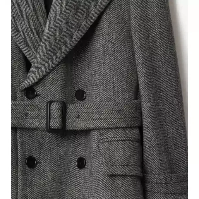 Gabardina larga de lana con diseño en espiga