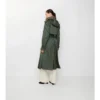 Gabardina larga de nailon con capucha