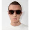 Gafas de sol con montura cuadrada
