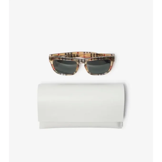Gafas de sol cuadradas Check