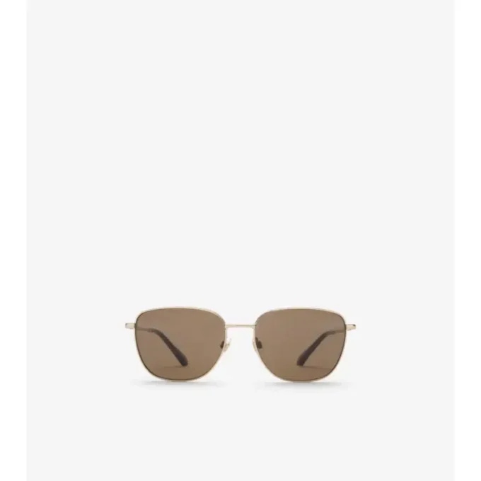 Gafas de sol cuadradas con diseño de cuadros metálicos