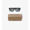 Gafas de sol de montura cuadrada con detalle del logotipo