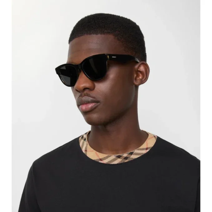 Gafas de sol redondas con estampado de cuadros