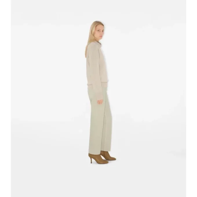 Jersey de lana con etiqueta