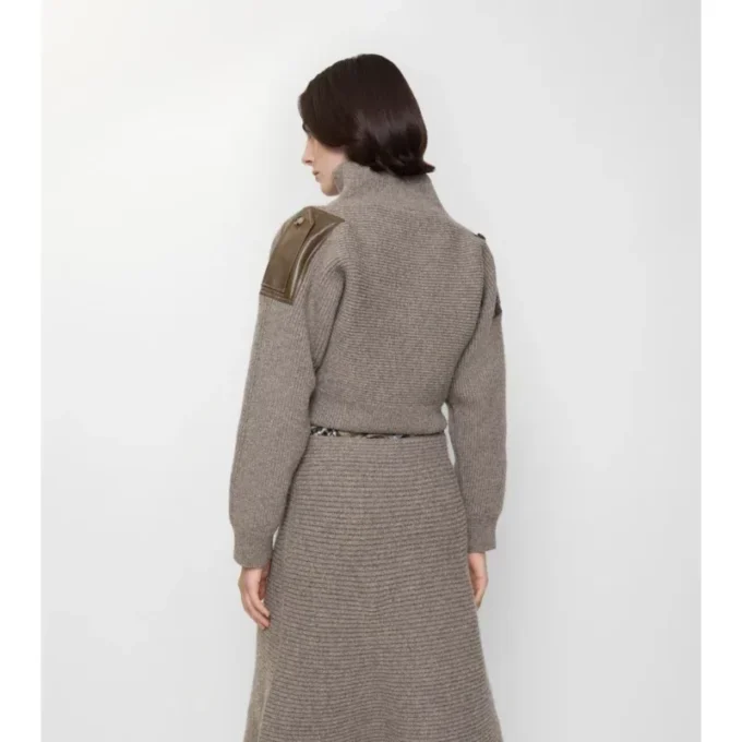 Jersey de lana con medio botonadura