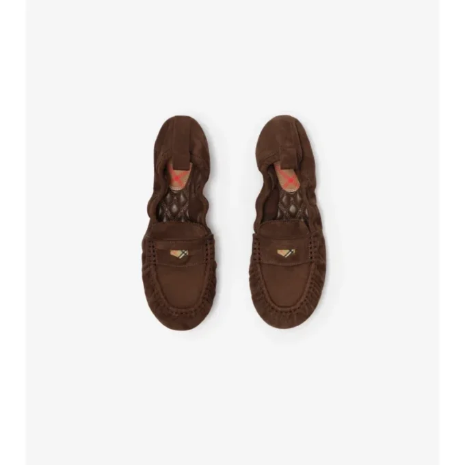 Mocasines de ante color beige