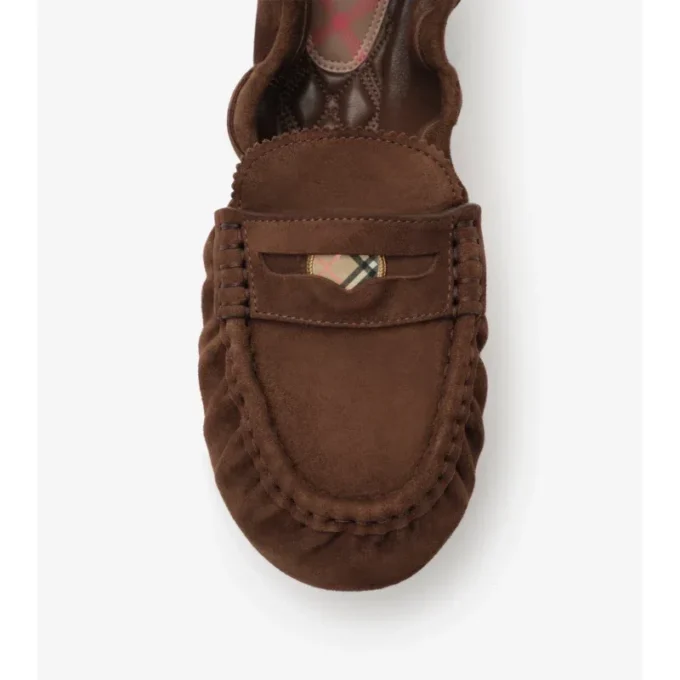 Mocasines de ante color beige