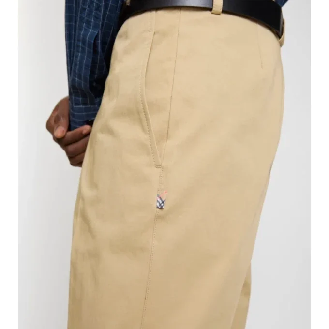 Pantalones chinos de sarga de algodón