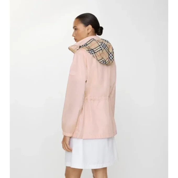 Parka corta de nailon con cinta a cuadros