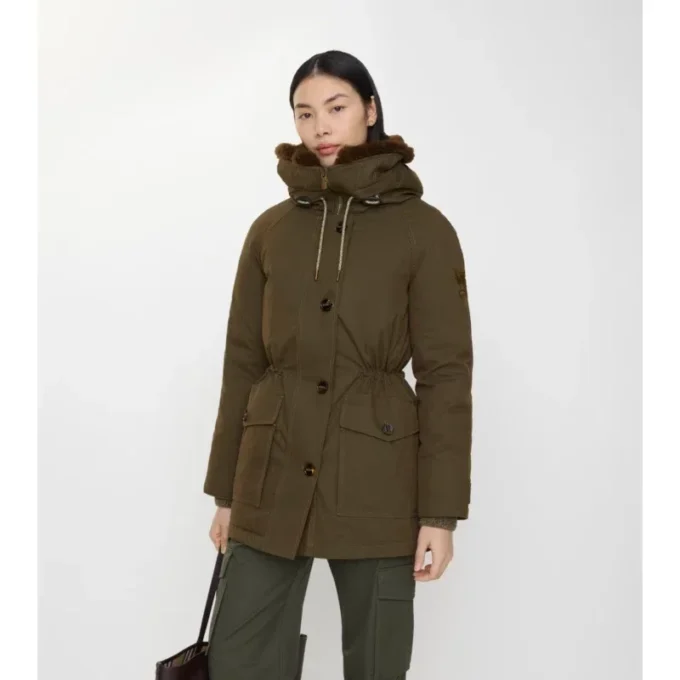 Parka de Gabardine con ribete de piel de oveja
