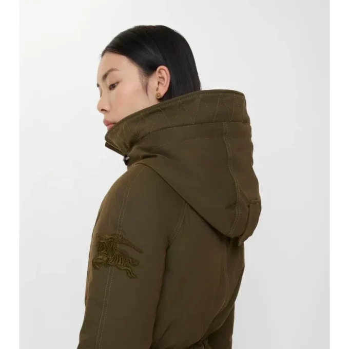 Parka de Gabardine con ribete de piel de oveja