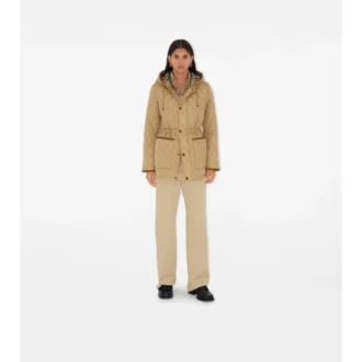 Parka de nailon acolchada