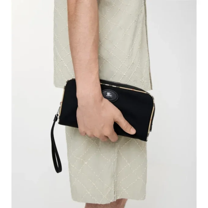 Pochette de voyage moyenne avec ribet à carreaux