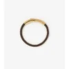 Pulsera de cuero con diseño de cuadros