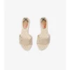 Sandalias de cuero con sello del caballero