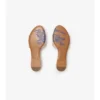 Sandalias de cuero con sello del caballero