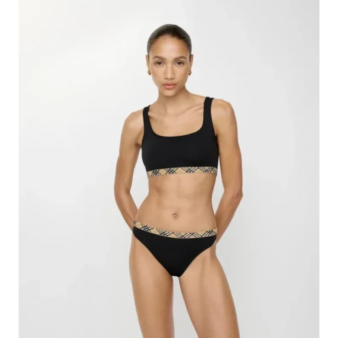 Top de bikini con ribete a cuadros