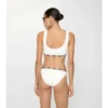 Top de bikini con ribete a cuadros