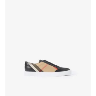 Zapatillas con estampado de cuadros y piel