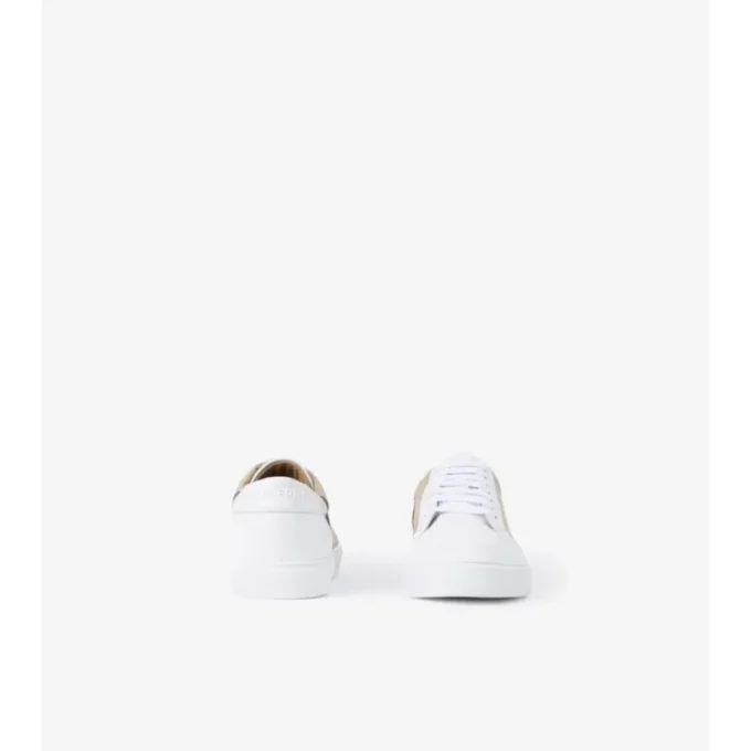 Zapatillas con estampado de cuadros y piel