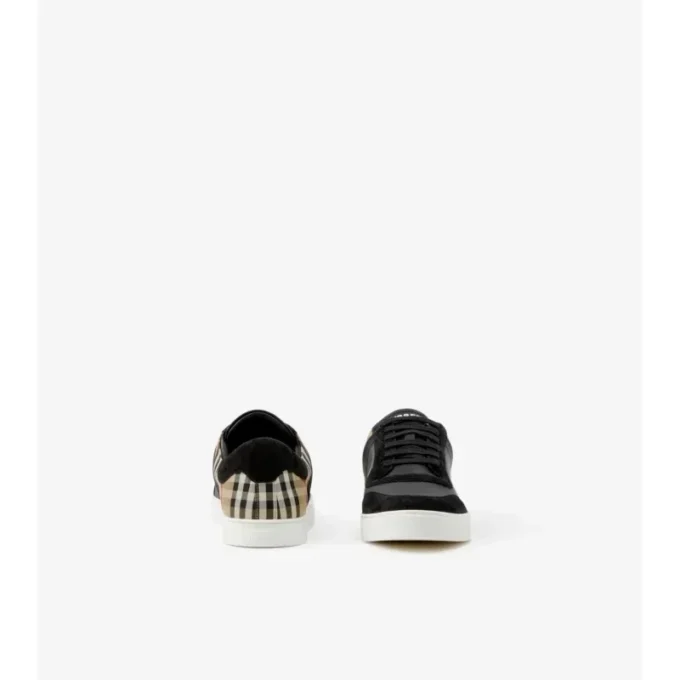 Zapatillas de piel, ante y estampado de cuadros