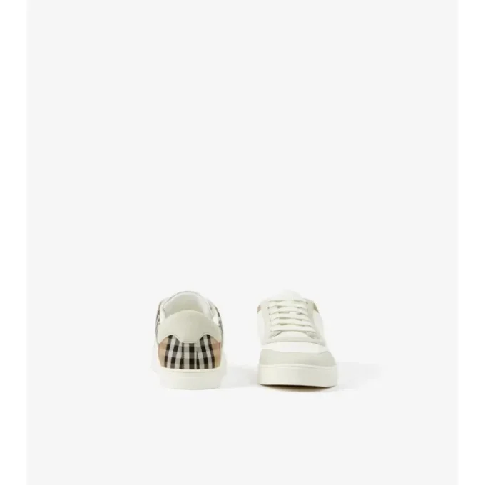 Zapatillas de piel, ante y estampado de cuadros
